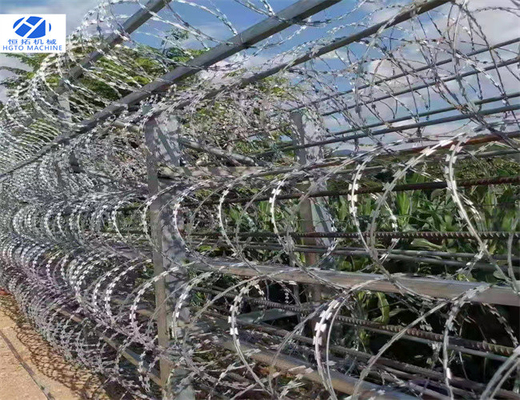 কনসার্টিনা কাঁটাযুক্ত রেজার ব্লেড ওয়্যার তৈরির মেশিন গ্যালভানাইজড স্বয়ংক্রিয়